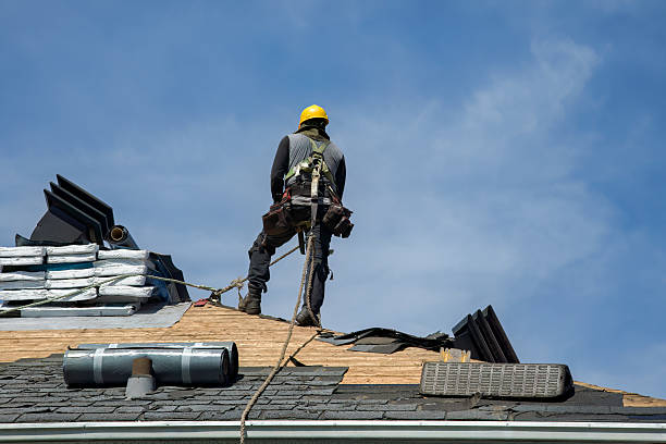 Professional Gutter Installation technician working in New Bloomington, OH